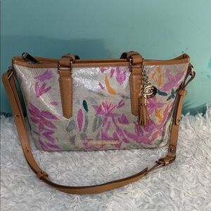 Floral Print Tan Trim Tote Bag with Tassel Charm